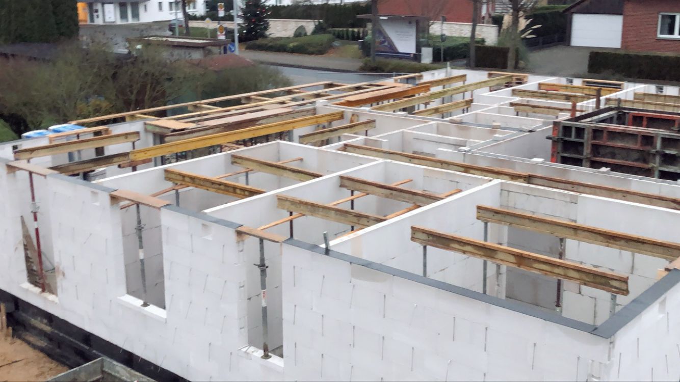 Rohbau – Fundament und Kellergeschoss